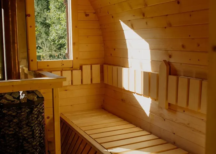 Semesterbostad Chatka Zimorodka 1790 Z Sauna Pielgrzymka